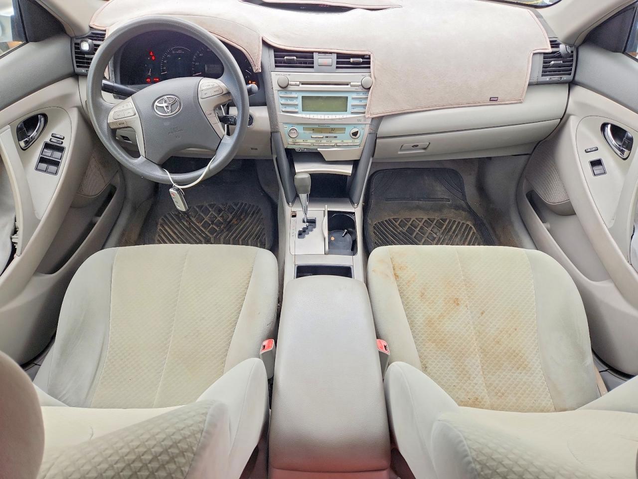 Toyota Camry Hybrid