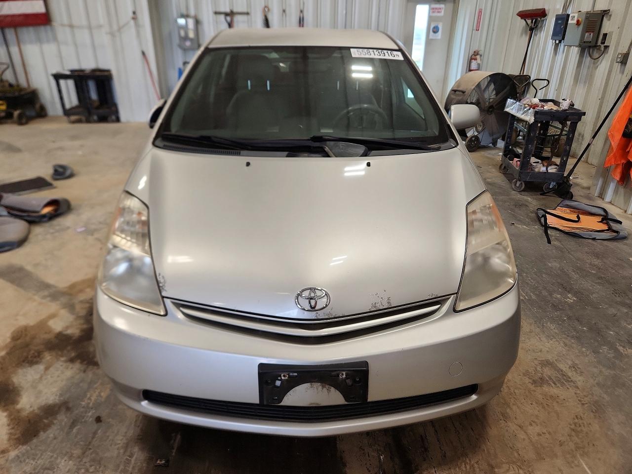 Toyota Prius Base