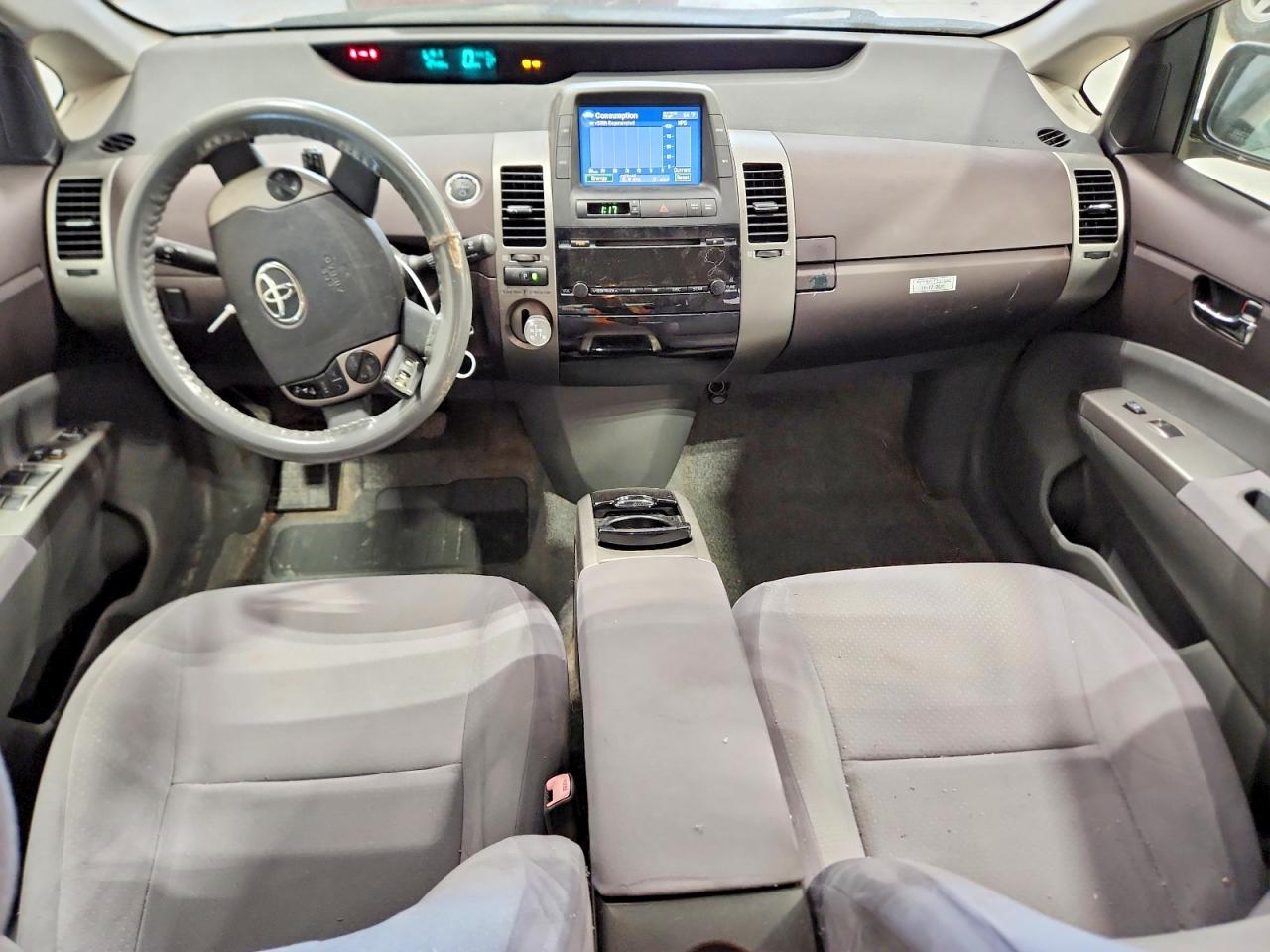 Toyota Prius Base