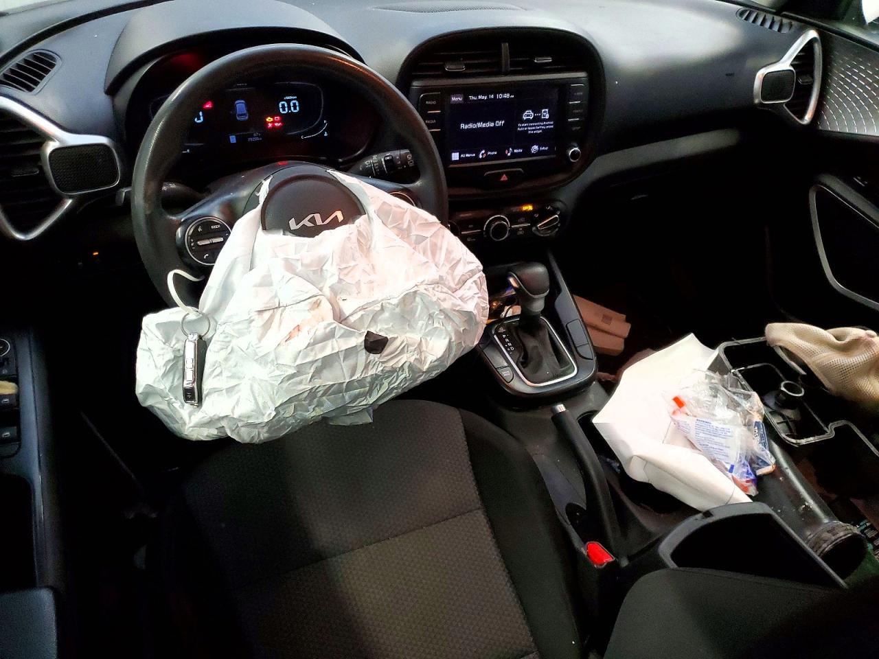 Kia Soul Lx