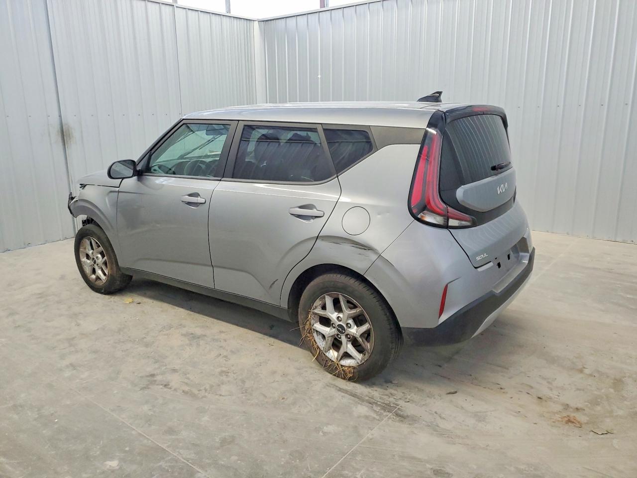 Kia Soul Lx