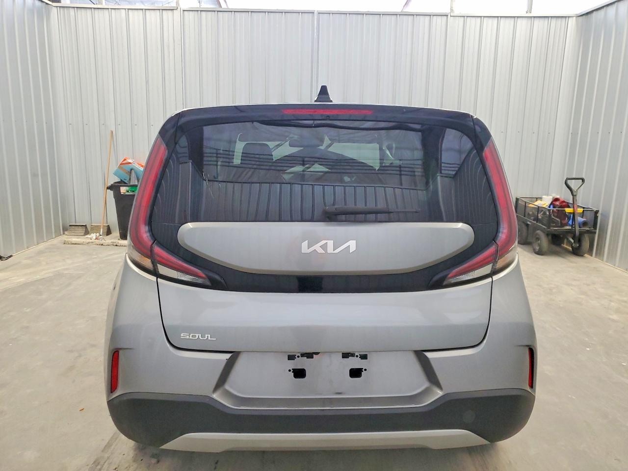 Kia Soul Lx