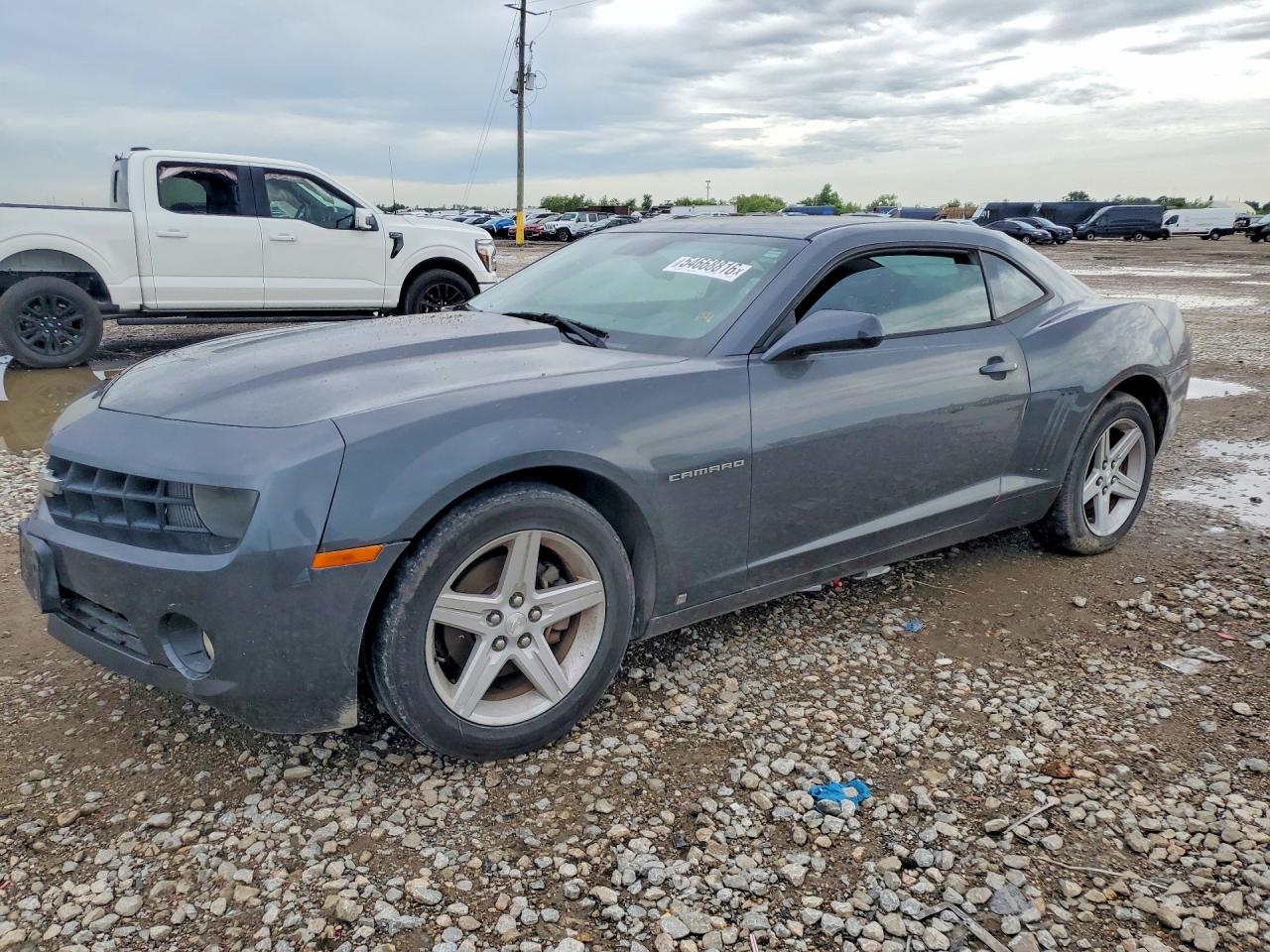 Salvage Chevrolet Camaro Image