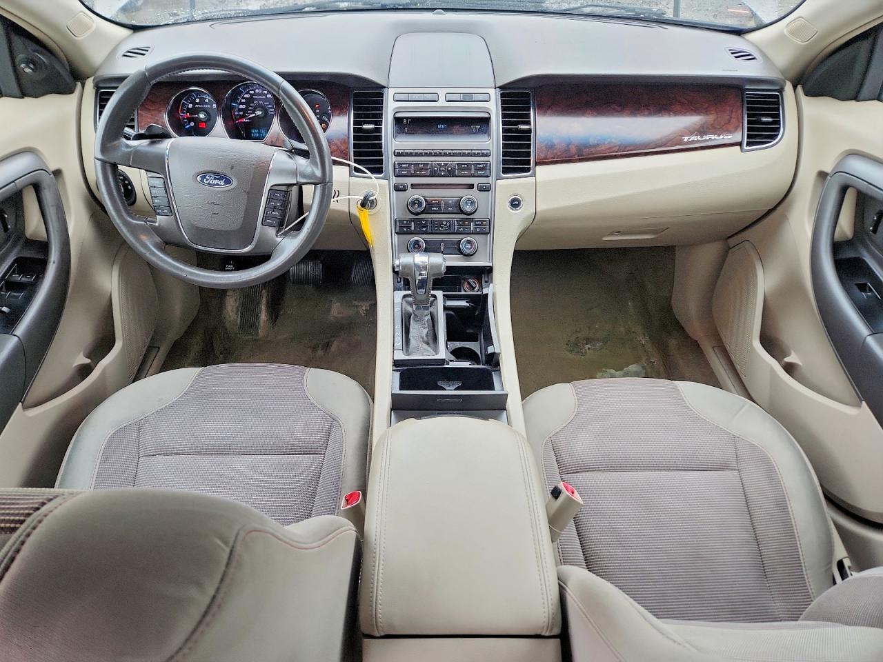 Ford Taurus Sel