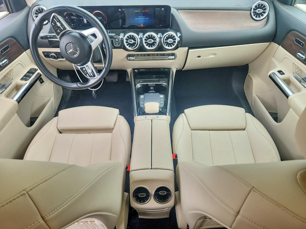Mercedes-Benz GLA 250 4matic