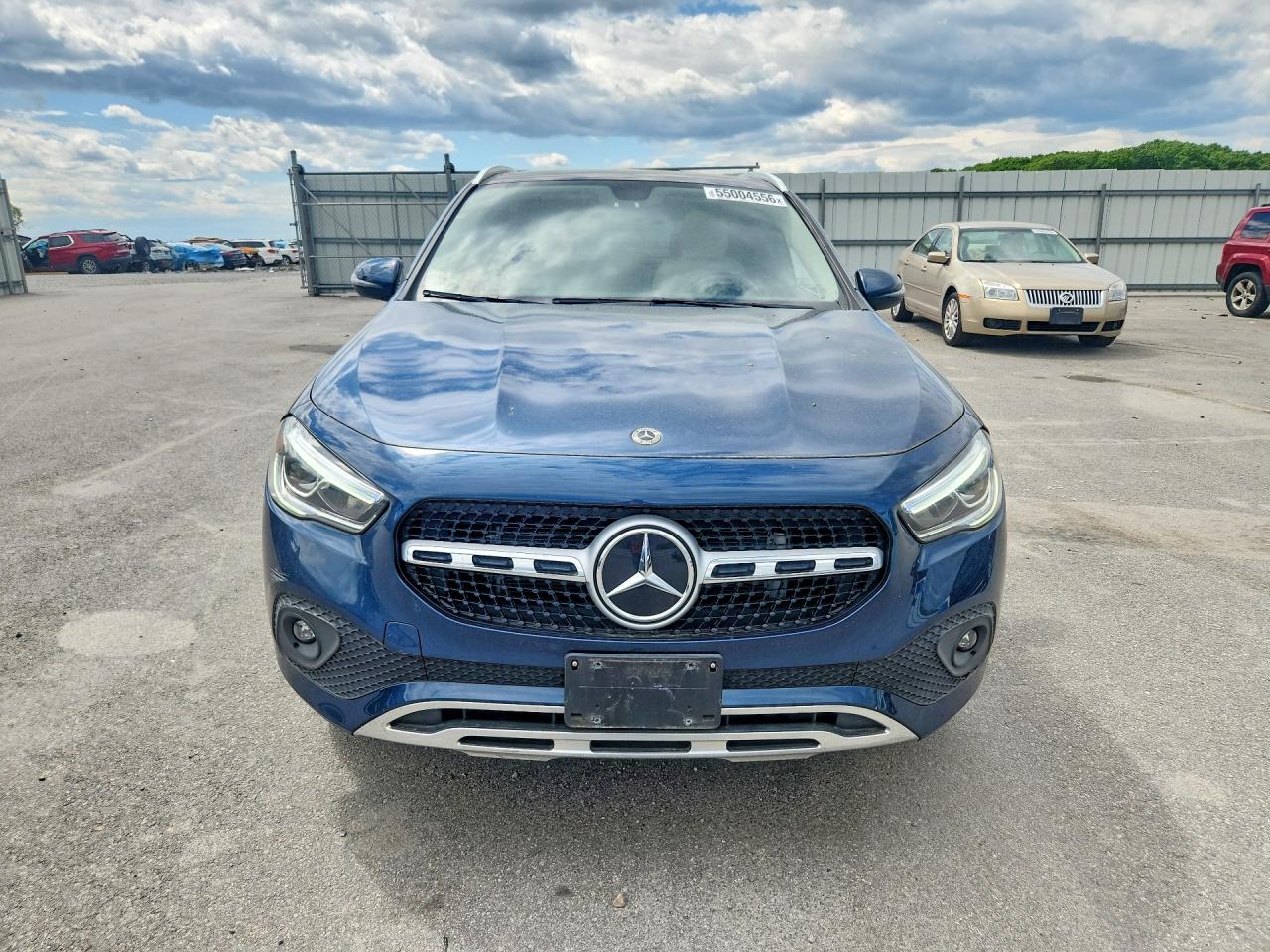 Mercedes-Benz GLA 250 4matic