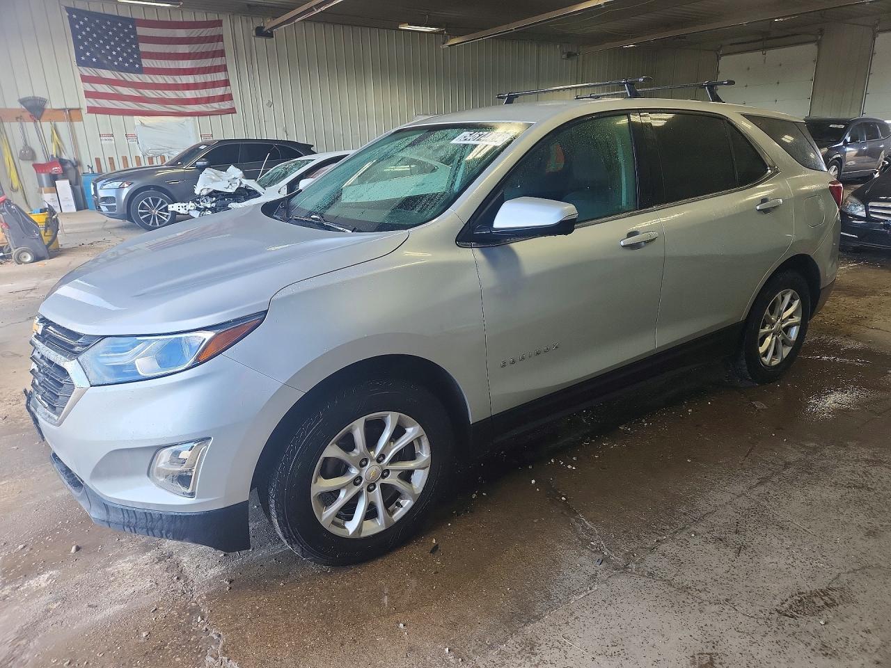 Salvage Chevrolet Equinox Image