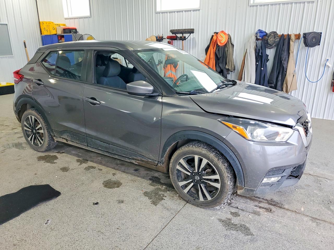 Nissan Kicks S