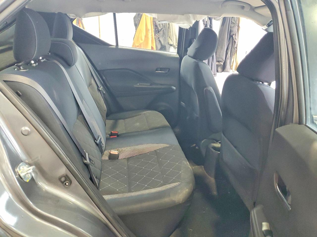 Nissan Kicks S