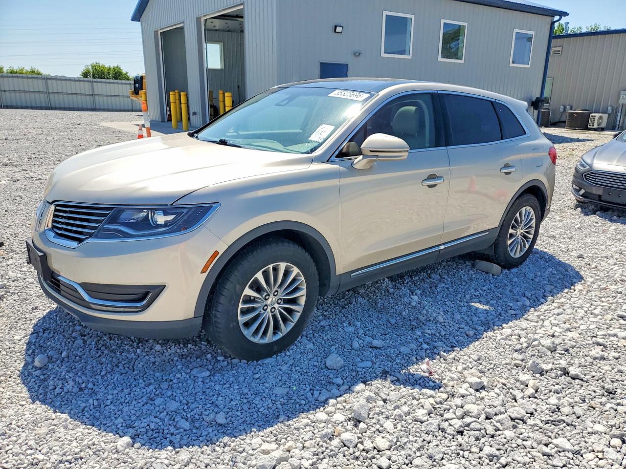 Salvage Lincoln MKX Image