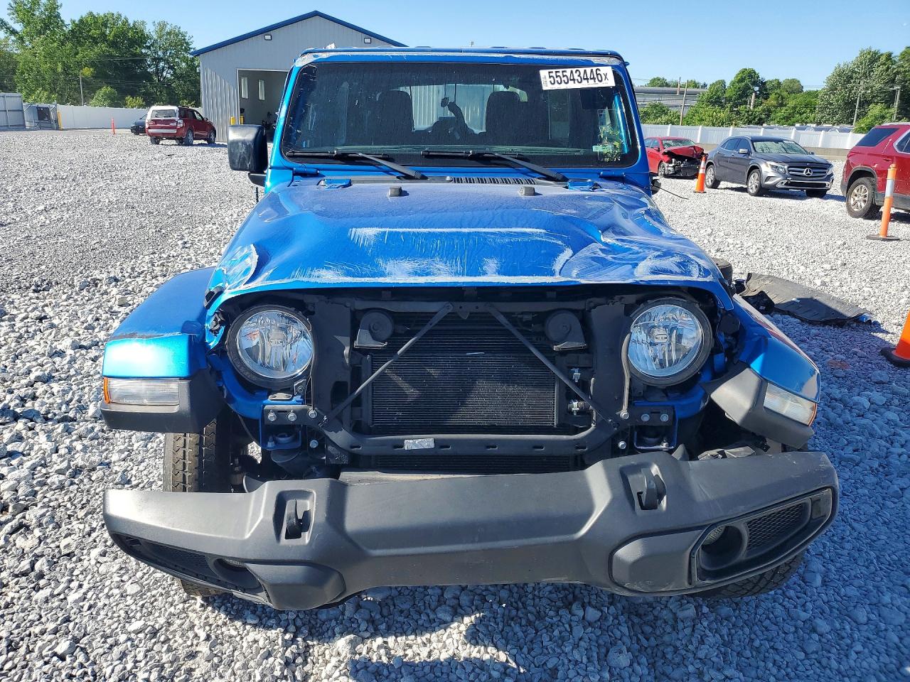 Jeep Wrangler Sahara