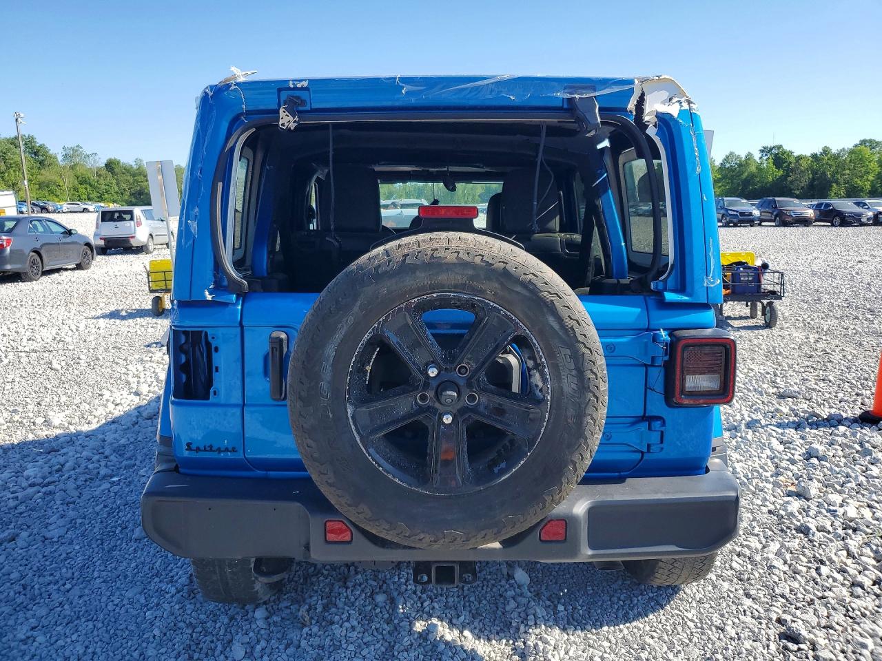 Jeep Wrangler Sahara