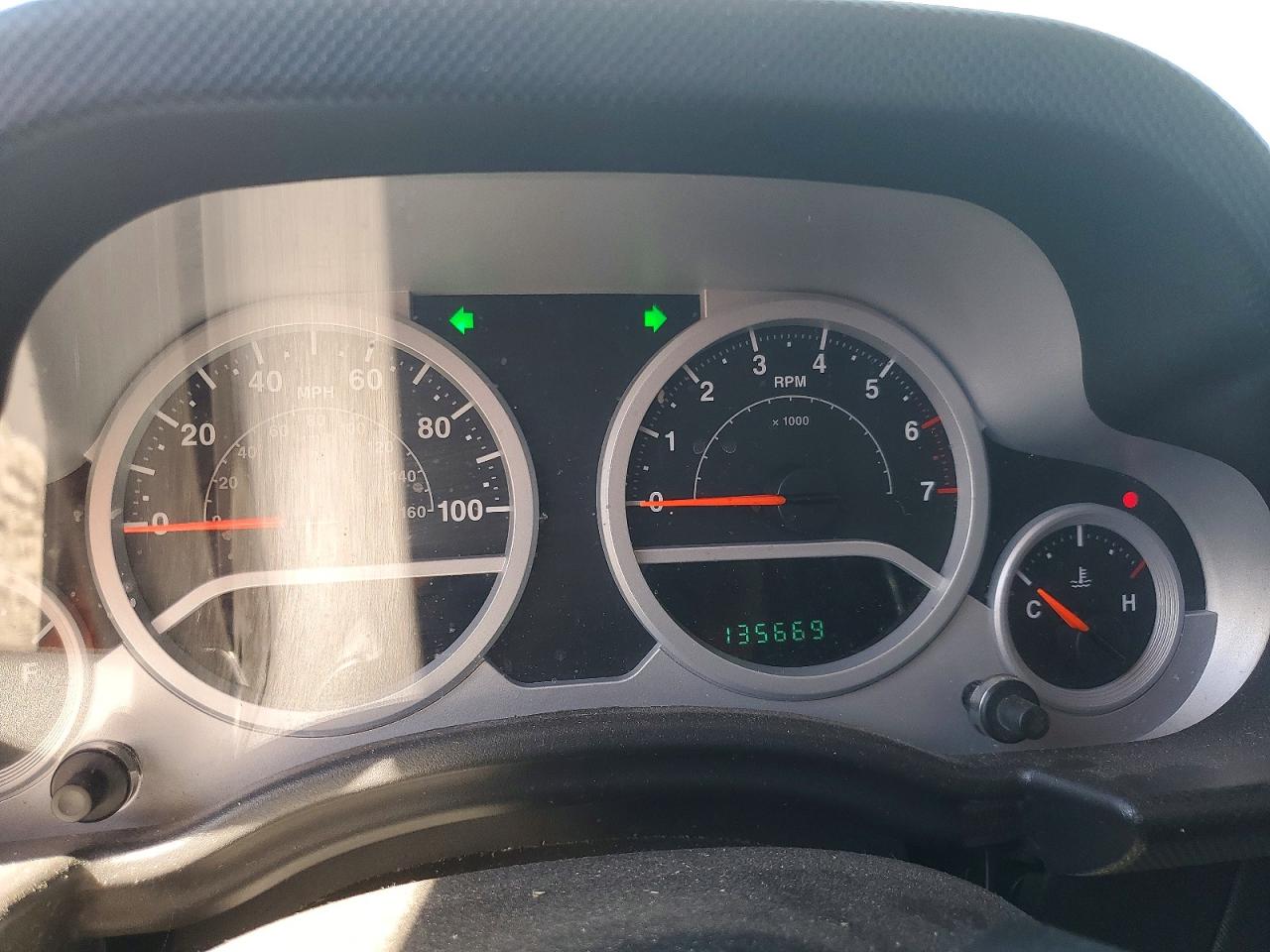 Jeep Wrangler Sahara
