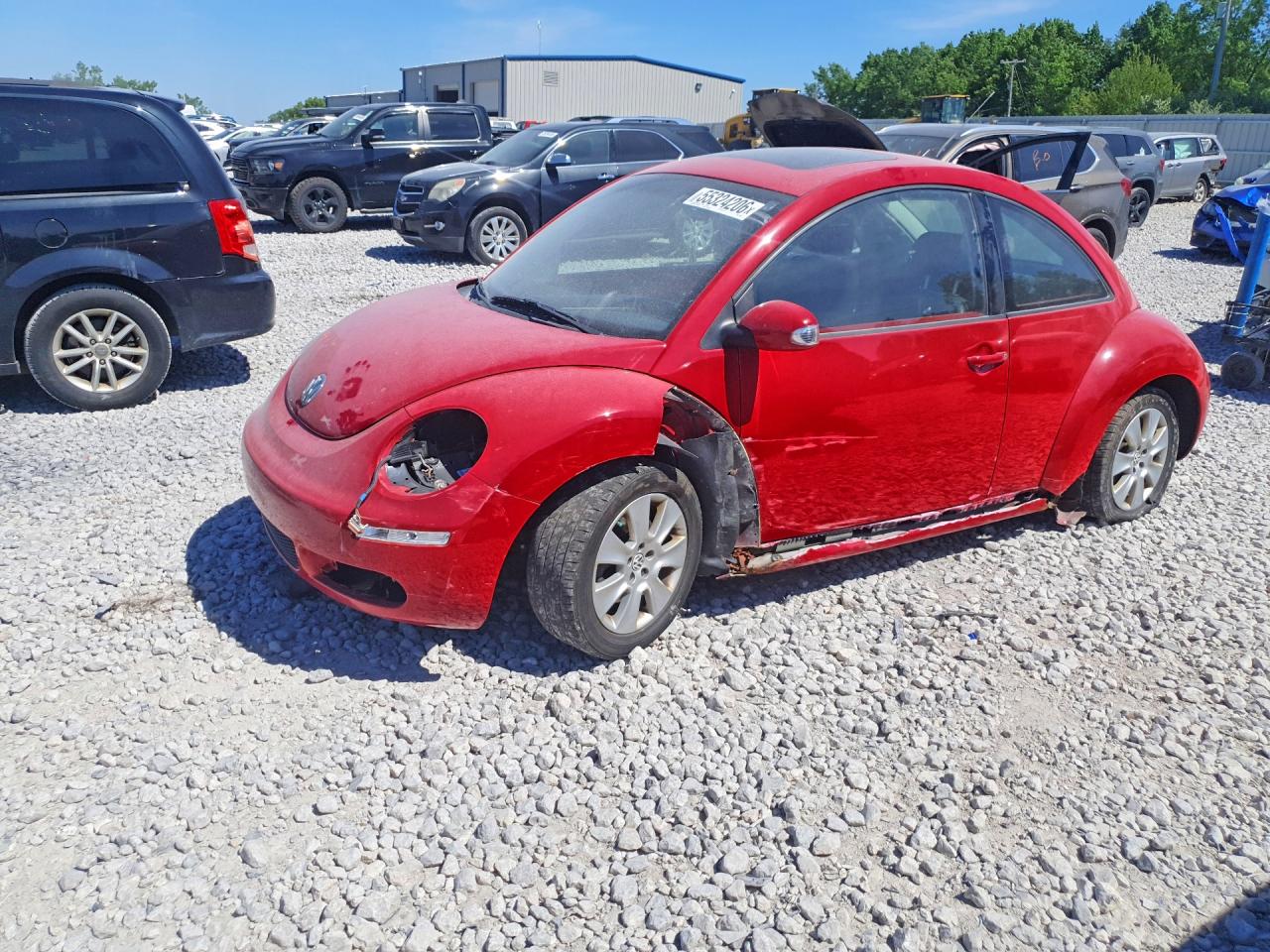 Salvage Volkswagen Beetle Image