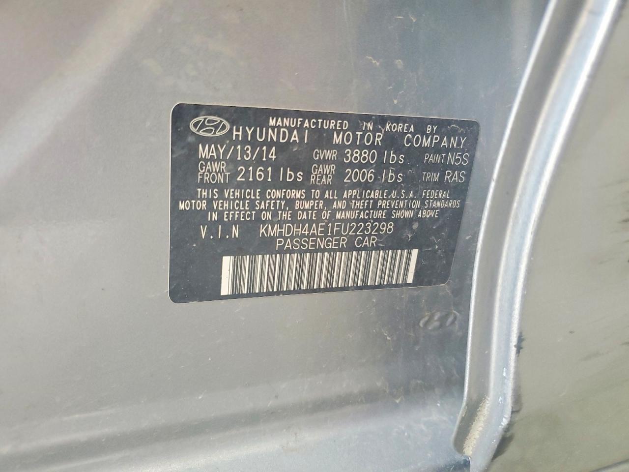 Hyundai ELANTRA