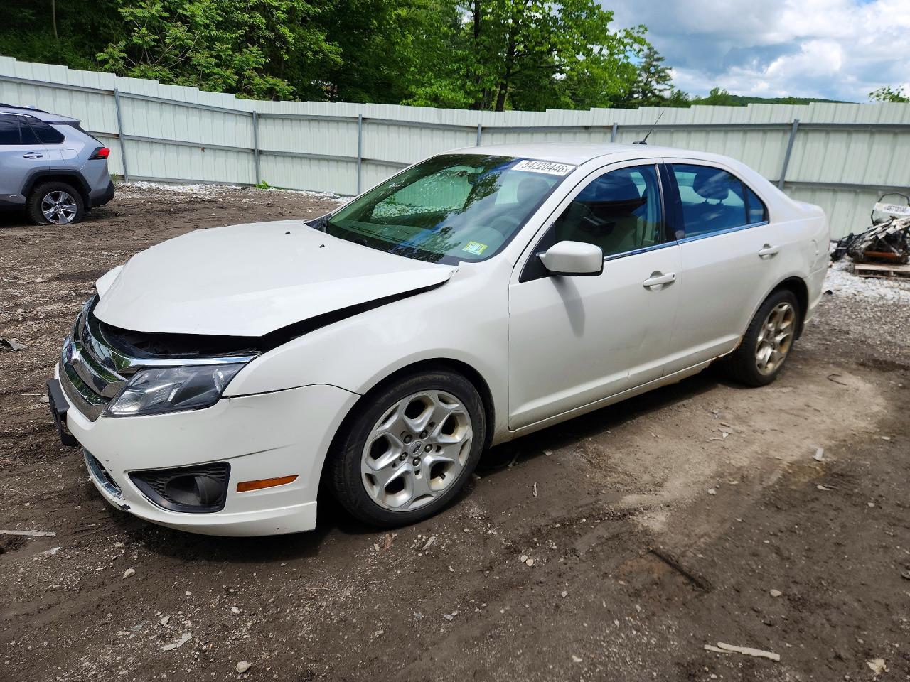 Salvage Ford Fusion Image