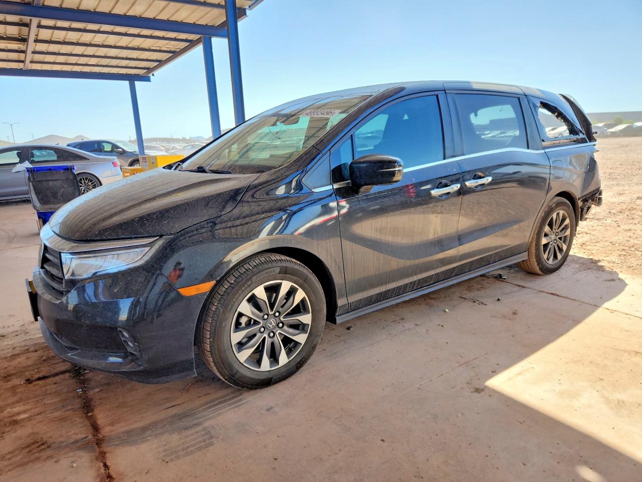 Salvage Honda Odyssey Image