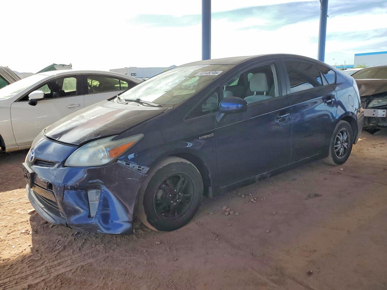 Salvage Toyota Prius Image