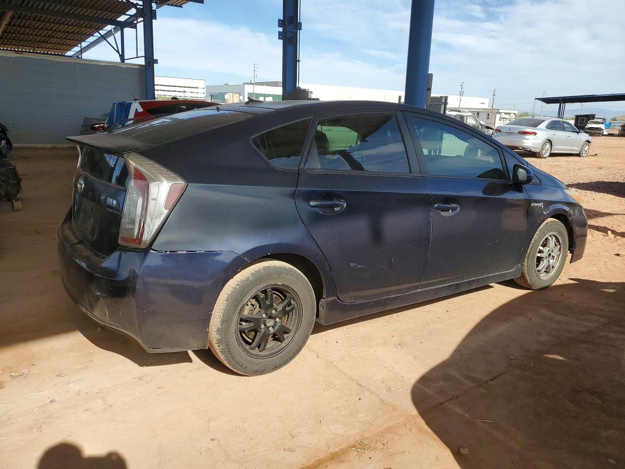Toyota Prius Three