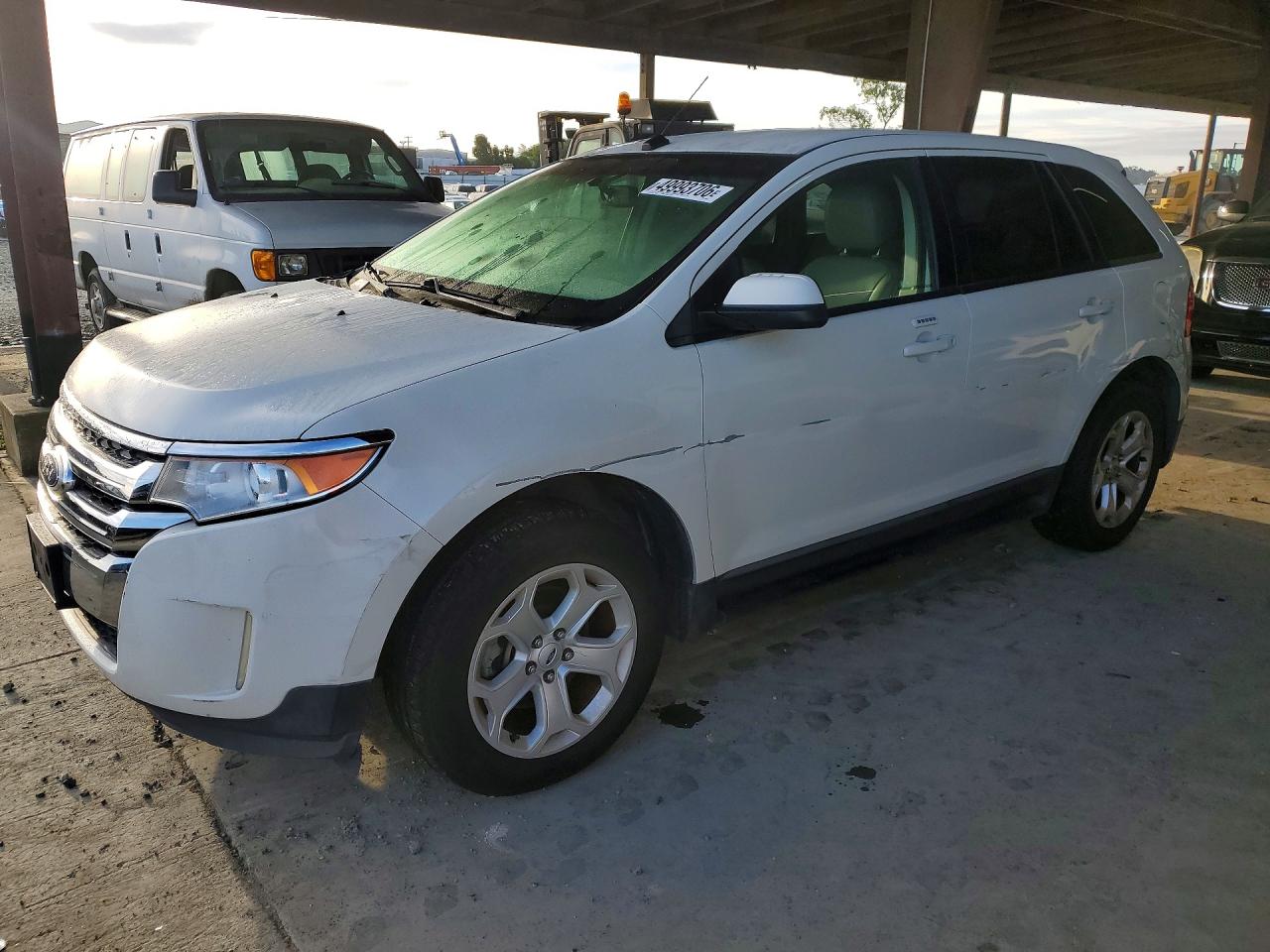 Salvage Ford Edge Image