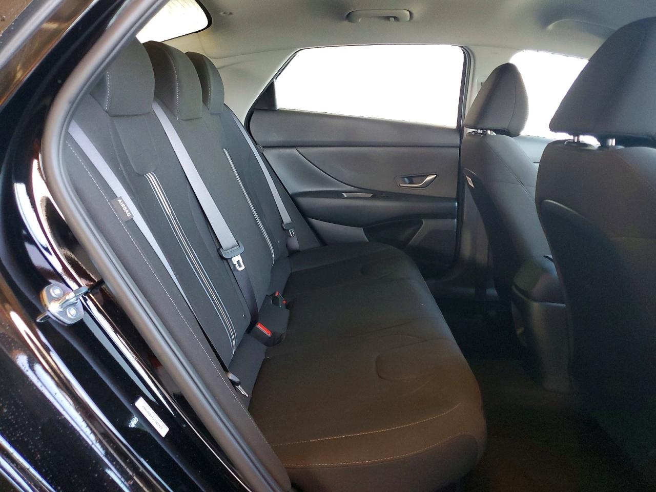 Hyundai ELANTRA Blue