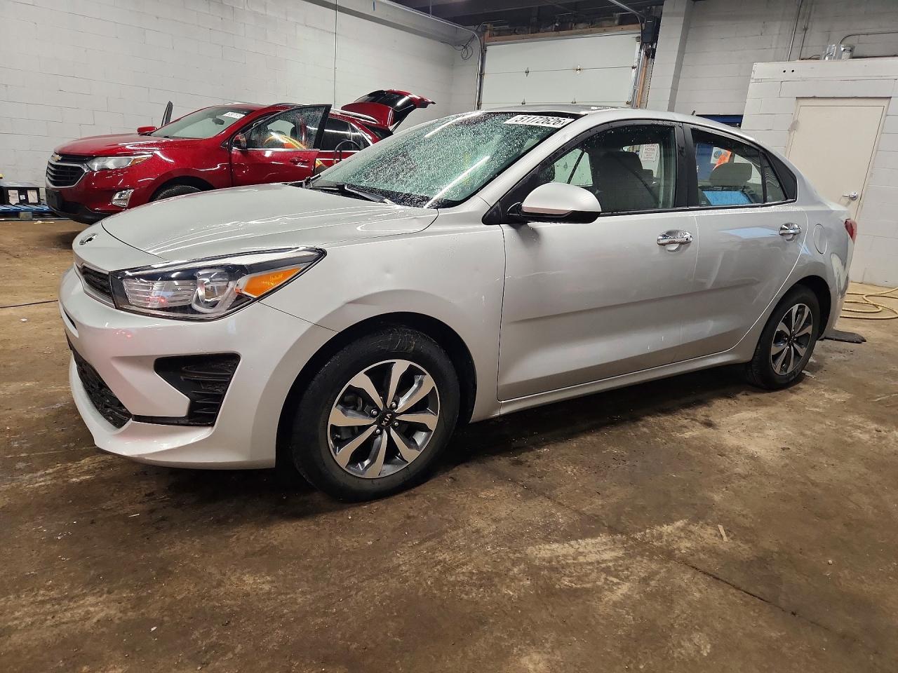 Salvage Kia Rio Image