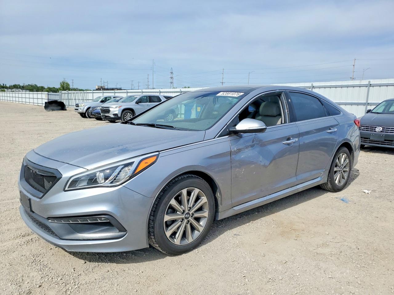 Salvage Hyundai SONATA Image