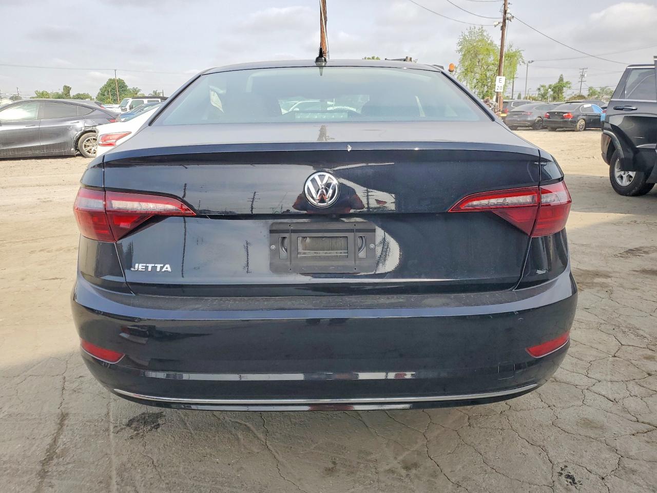 Volkswagen Jetta S