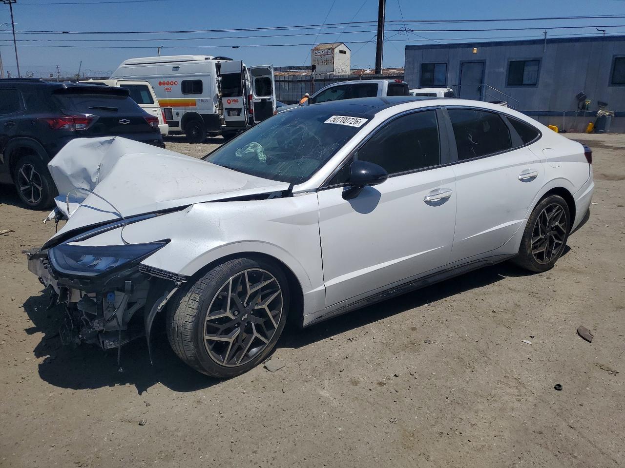 Salvage Hyundai SONATA Image
