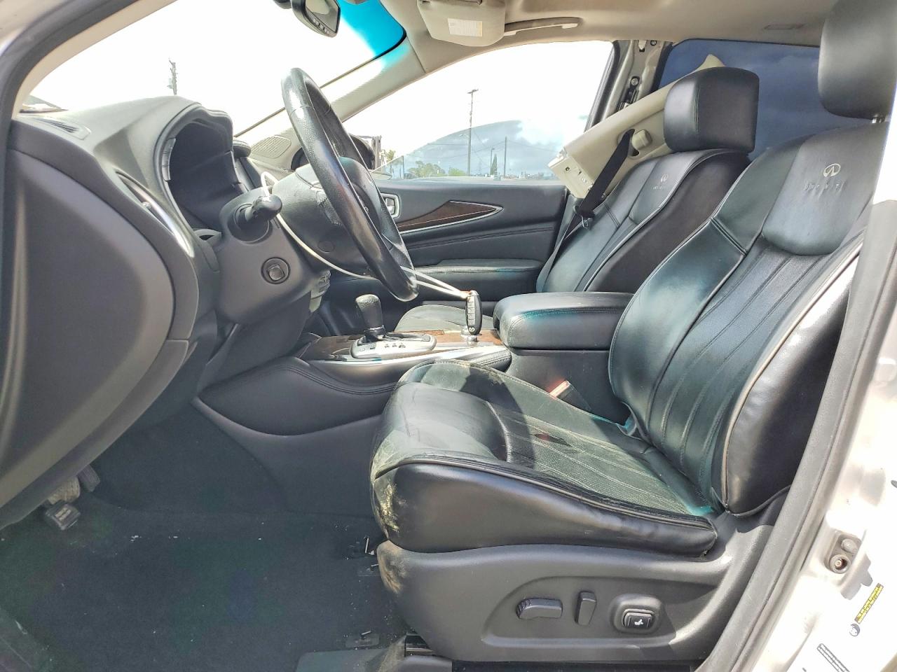 INFINITI JX35 Base
