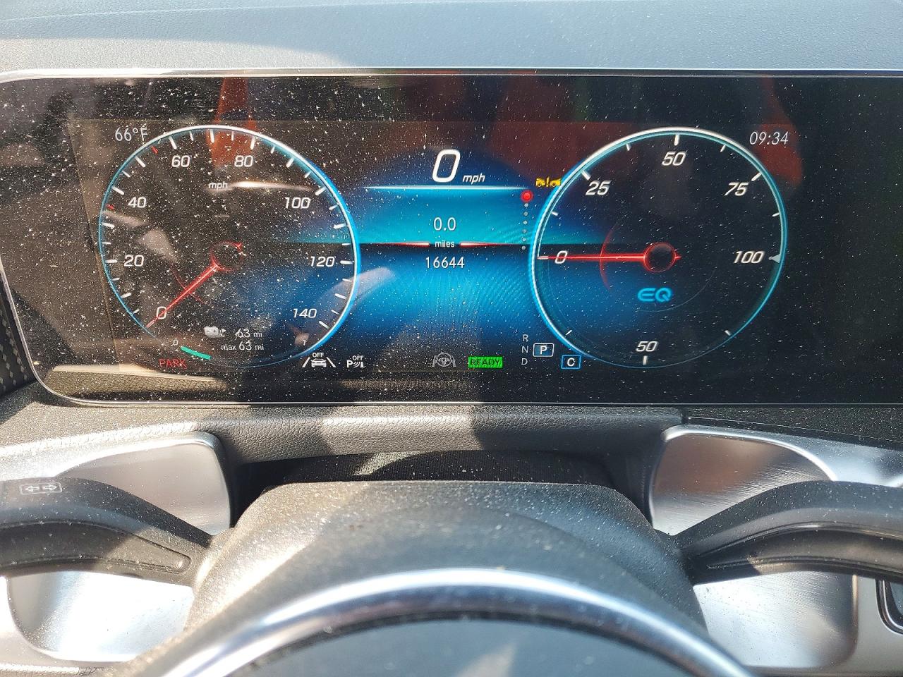 Mercedes-Benz EQB 300 4matic