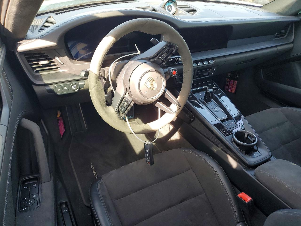 Porsche 911 Carrera Gts
