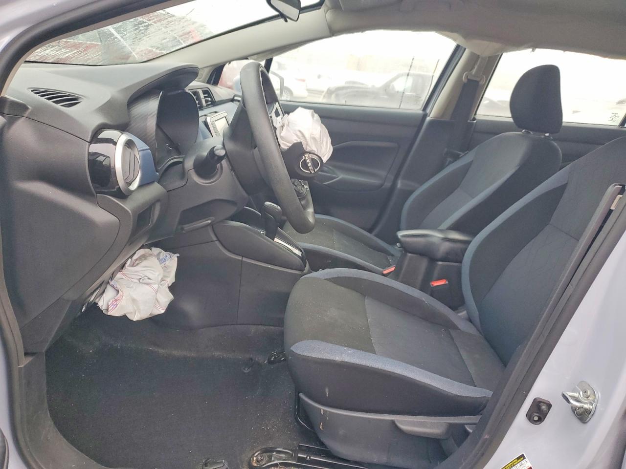 Nissan Versa Sv