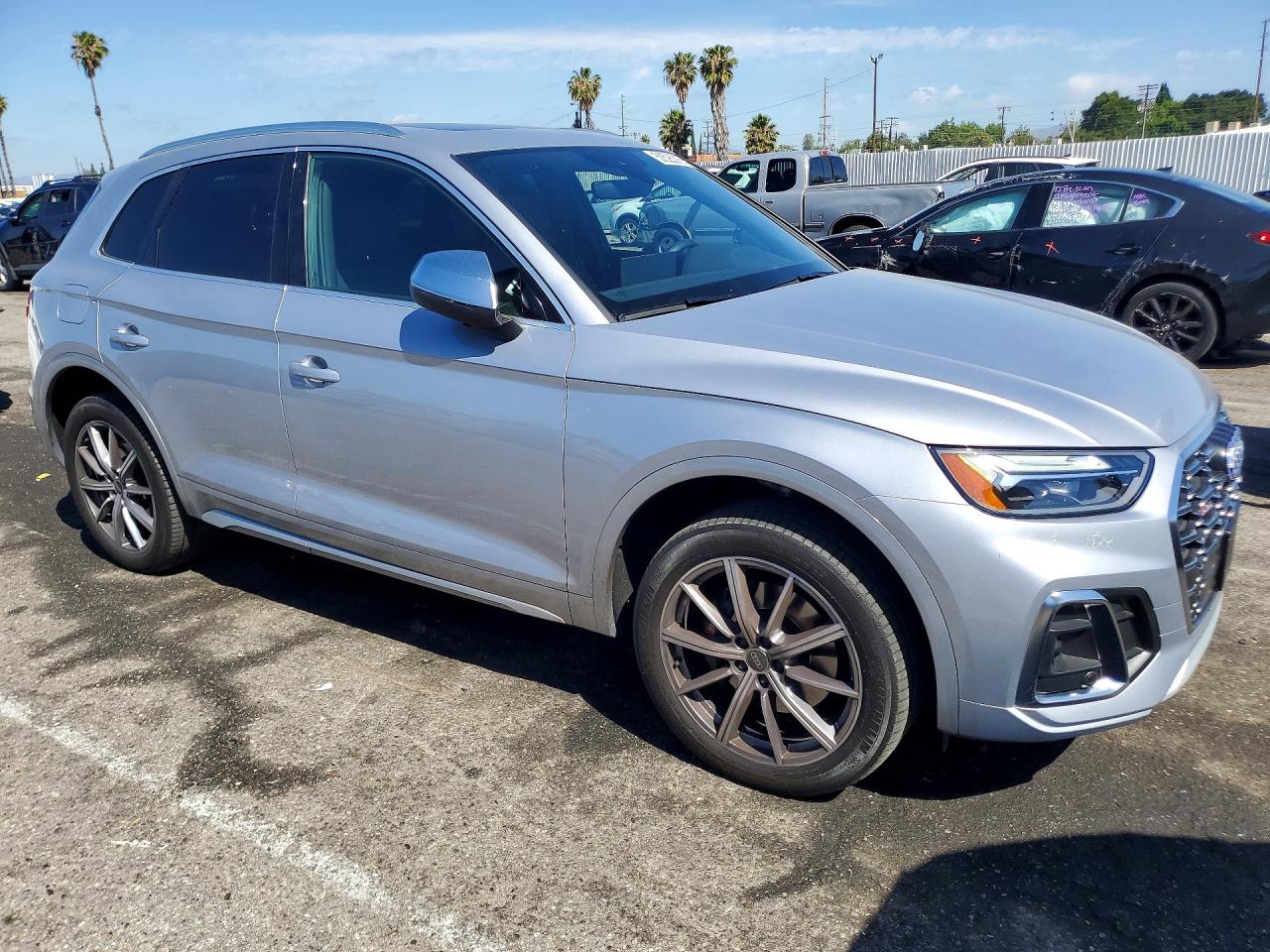 Audi Sq Premium Plus