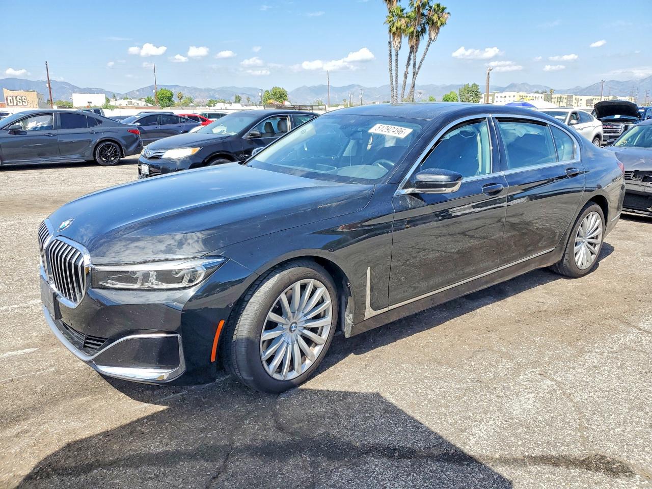 Salvage BMW 7 Series Image