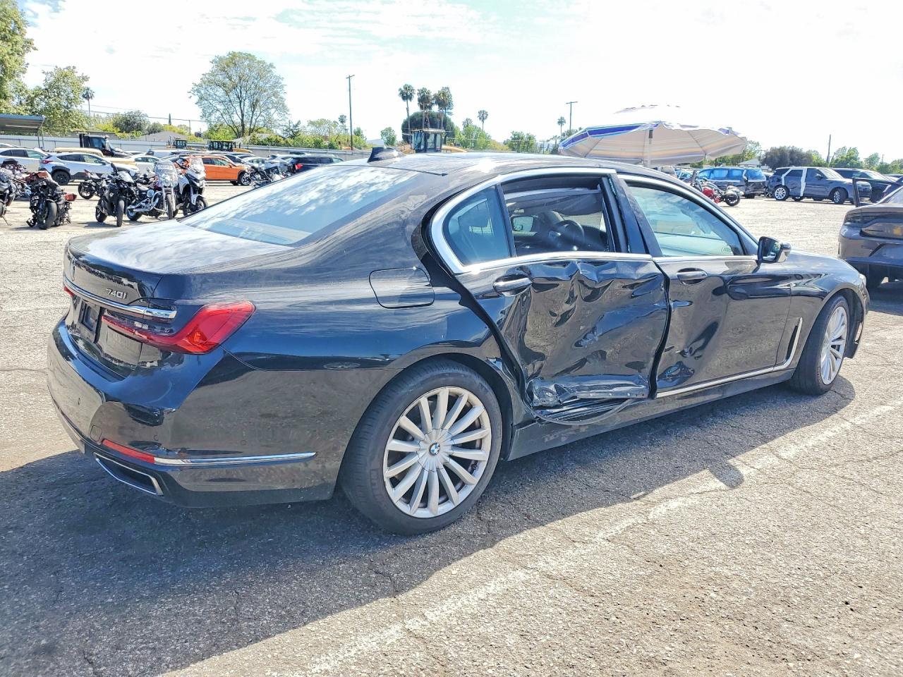 BMW 7 Series Xi