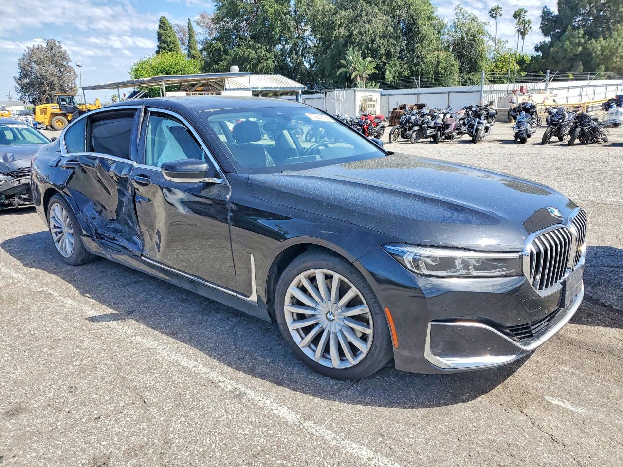 BMW 7 Series Xi