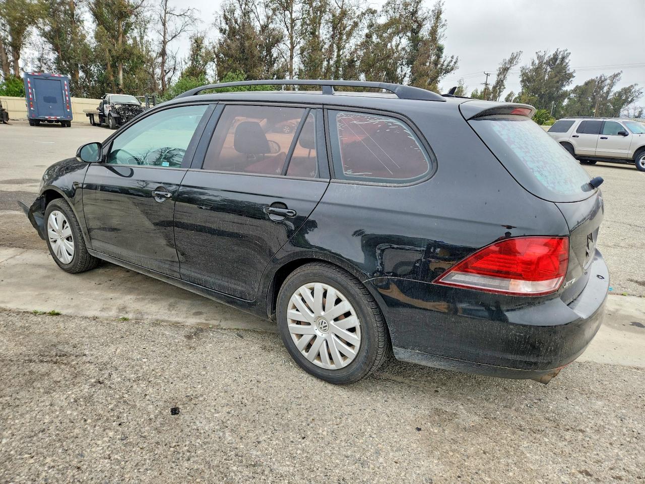 Volkswagen Jetta S
