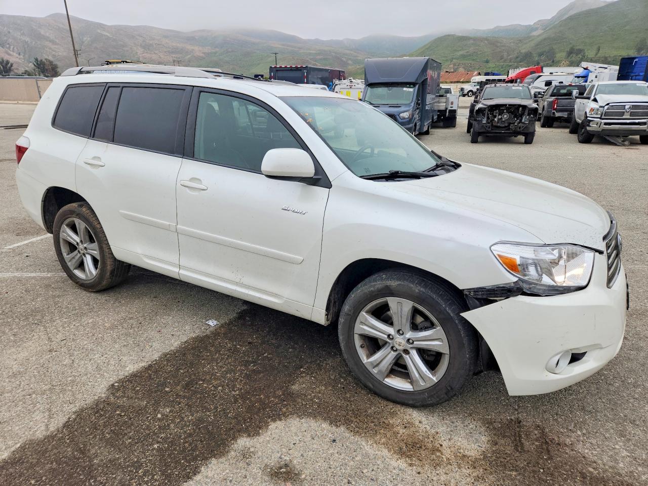 Toyota Highlander Sport