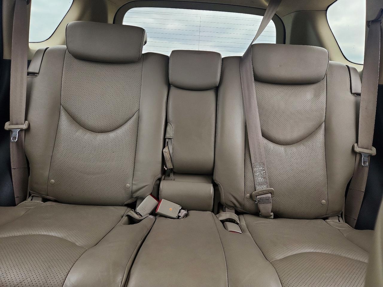 Toyota RAV4 Limited