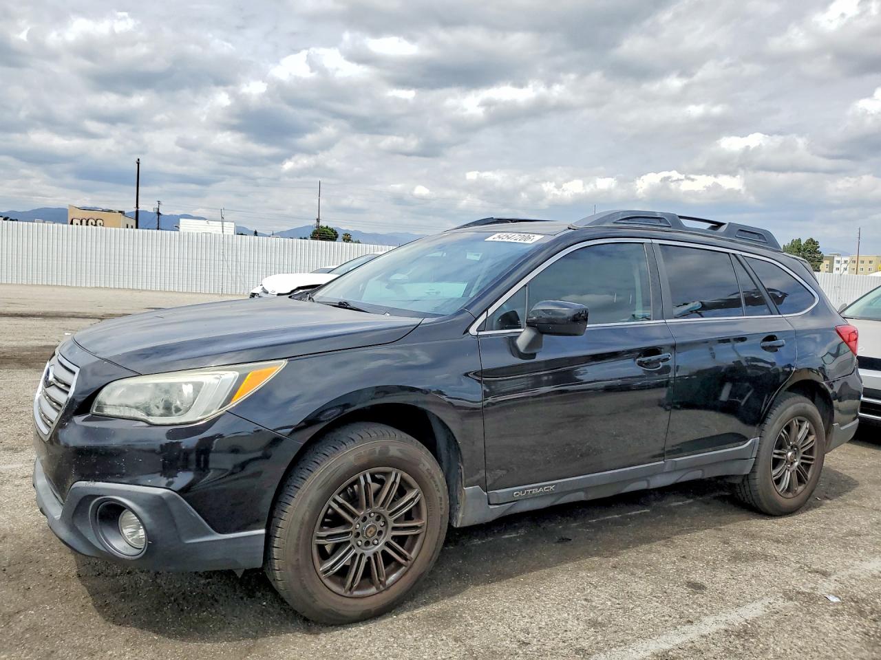 Salvage Subaru Outback Image