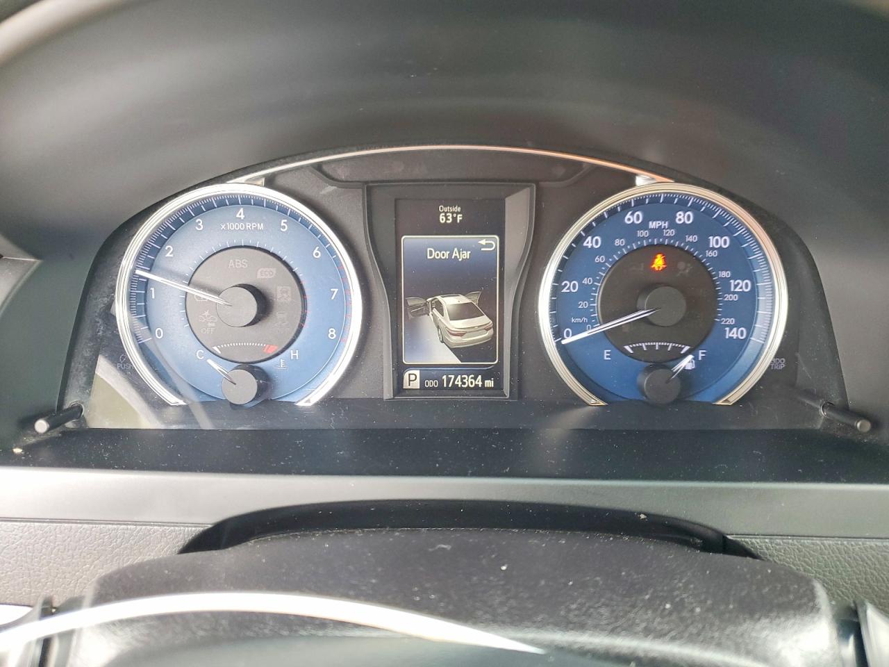 Toyota Camry Le