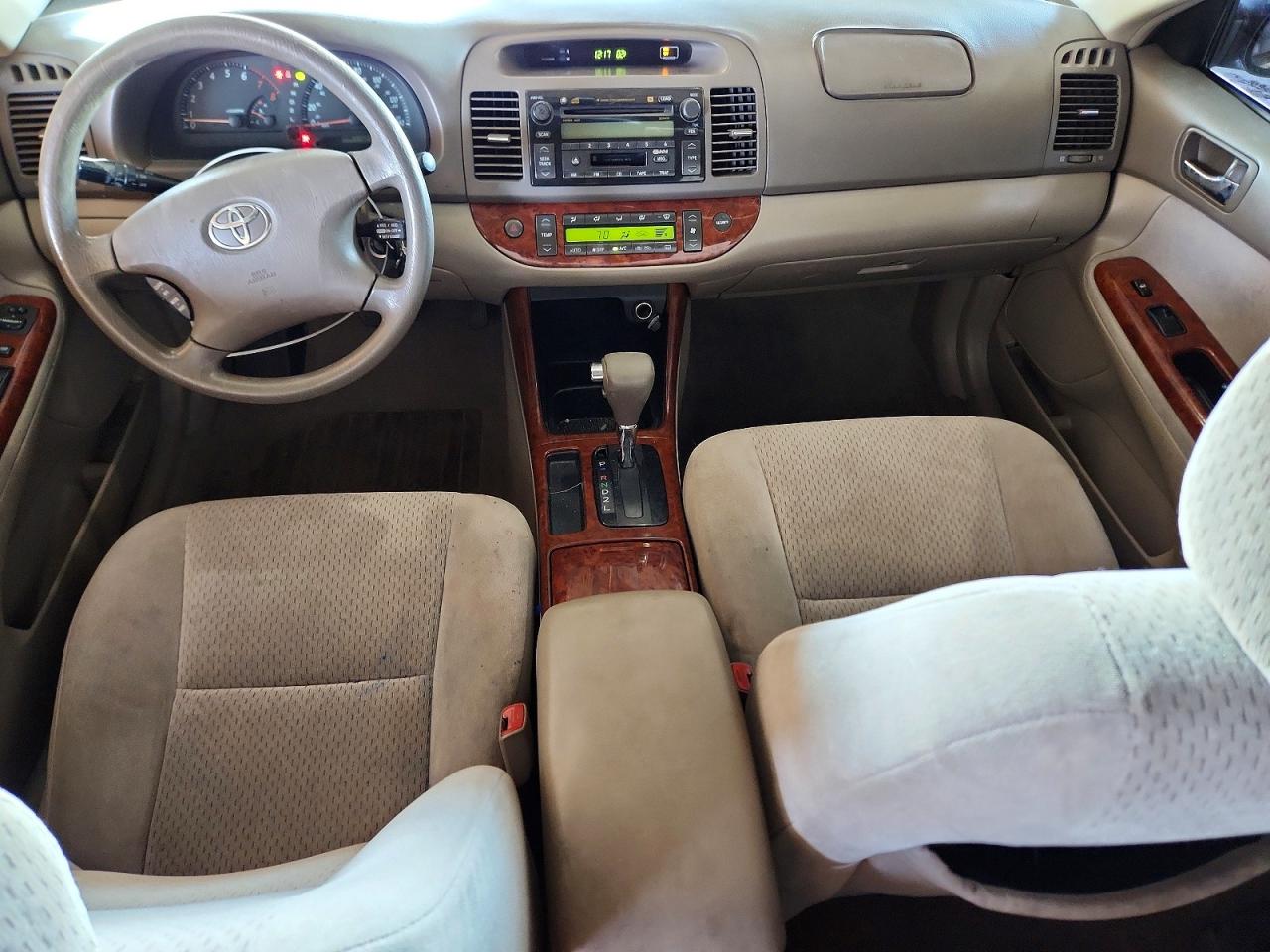 Toyota Camry Xle