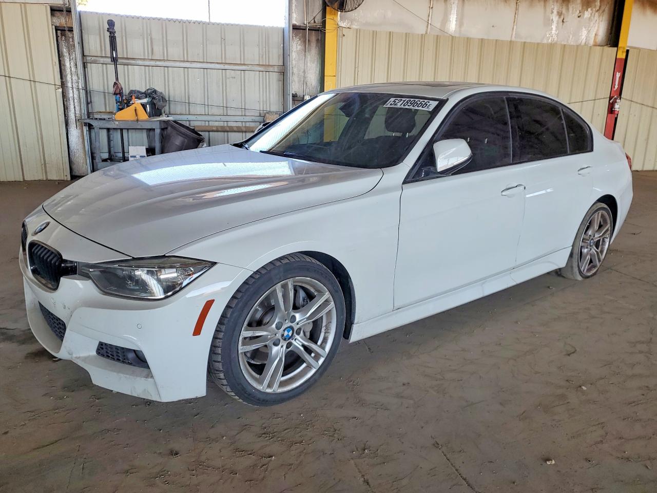 Salvage BMW 3 Series Image