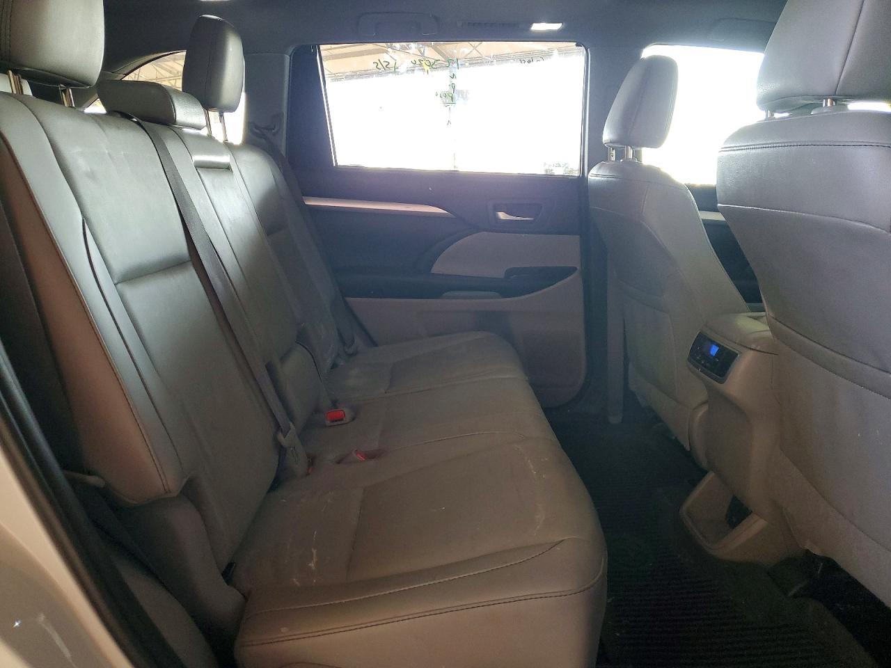 Toyota Highlander Xle