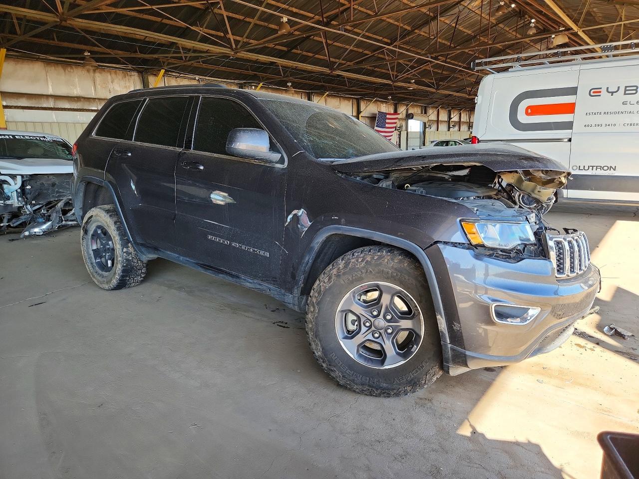 Jeep Grand Cherokee Laredo