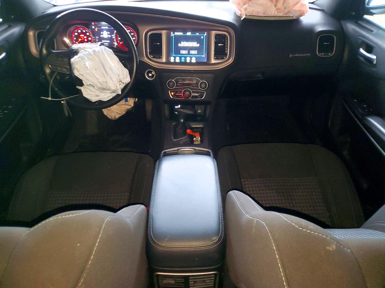 Dodge Charger Sxt