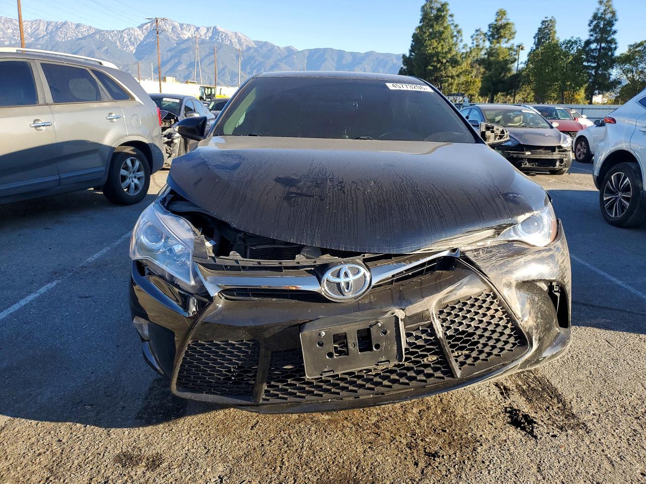 Toyota Camry Se