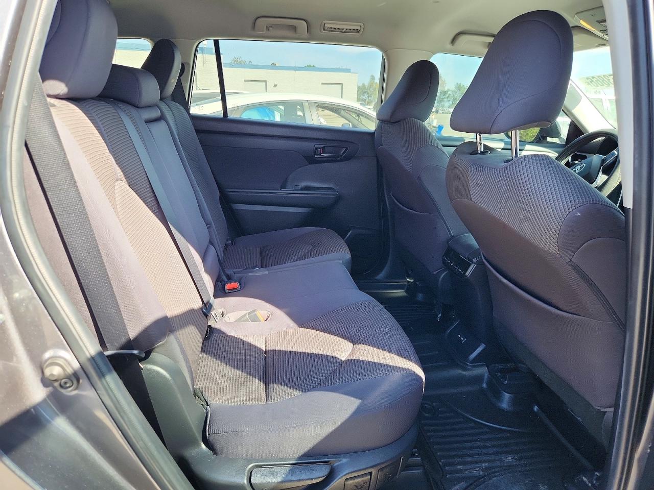 Toyota Highlander Le