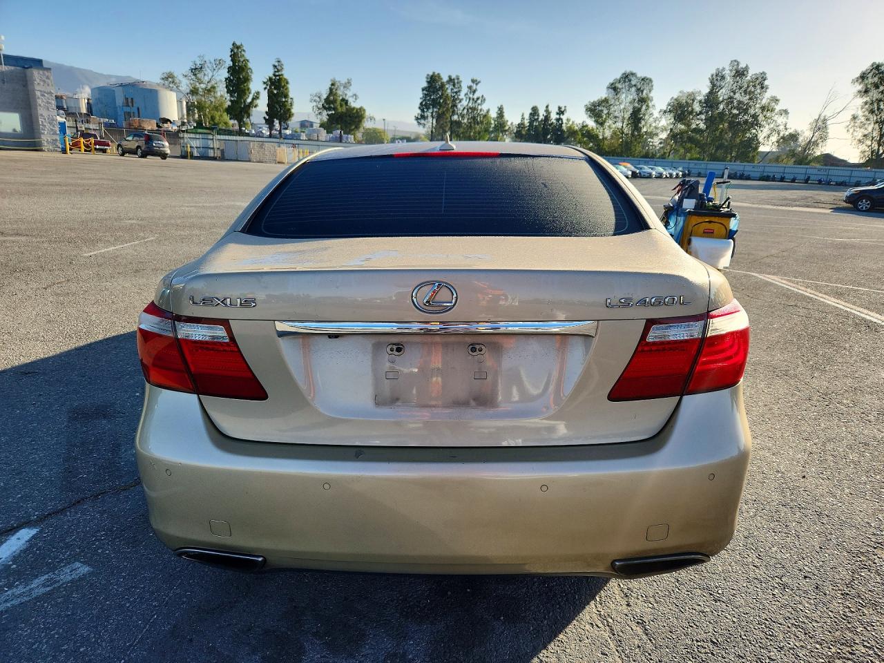 Lexus LS L